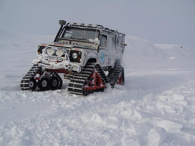 tracks off and nutepl'men 003.jpg